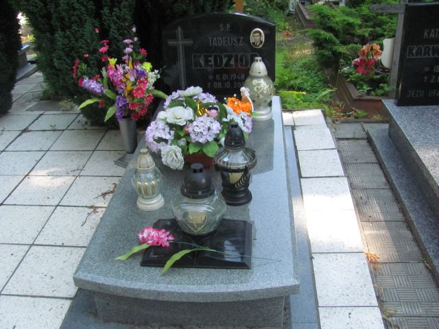 Grób Tadeusz Kędzior