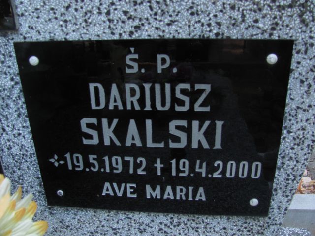 Grób Dariusz Skalski