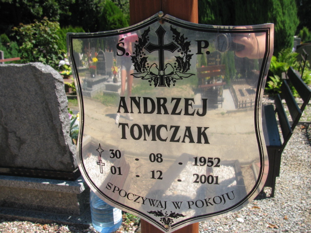 Jola Tomczak  1950 Trzebnica - Grobonet - Wyszukiwarka osób pochowanych