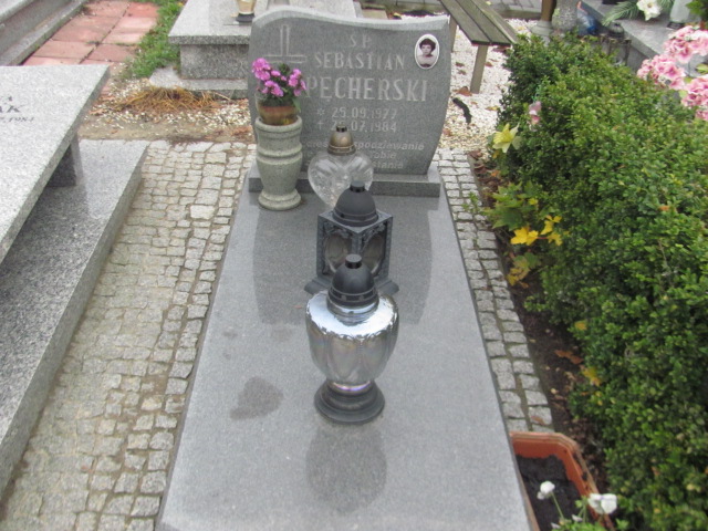 Grób Sebastian Pęcherski
