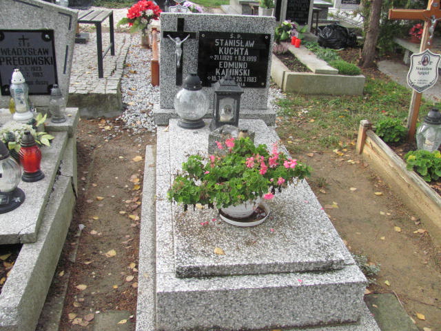 Grób Edmund Kamiński
