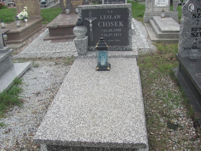Grób Lesław Ciołek