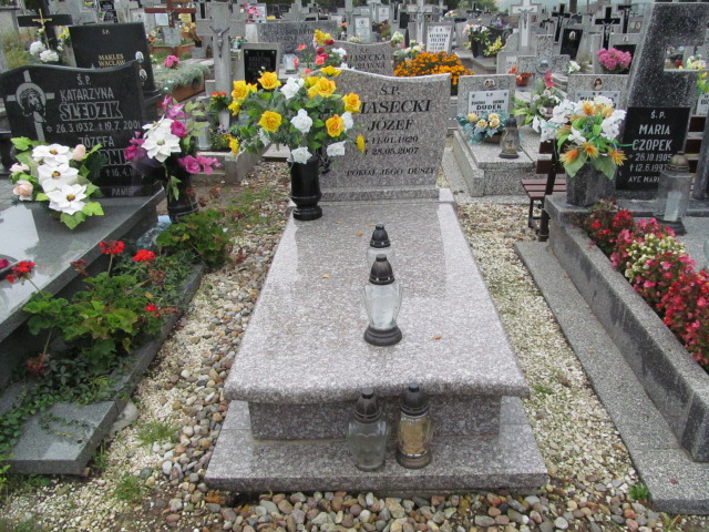 Grób Józef Piasecki