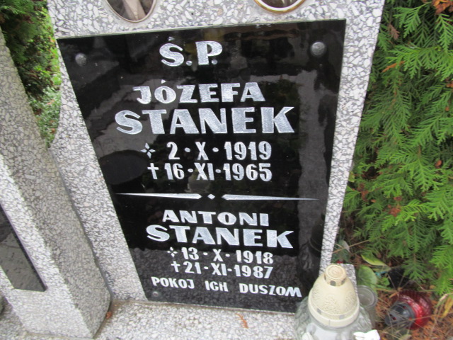 Antoni Stanek 1918 Trzebnica - Grobonet - Wyszukiwarka osób pochowanych